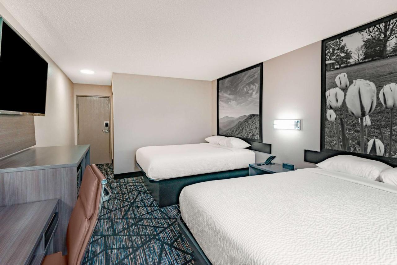 Super 8 by Wyndham Charlottesville Eksteriør billede